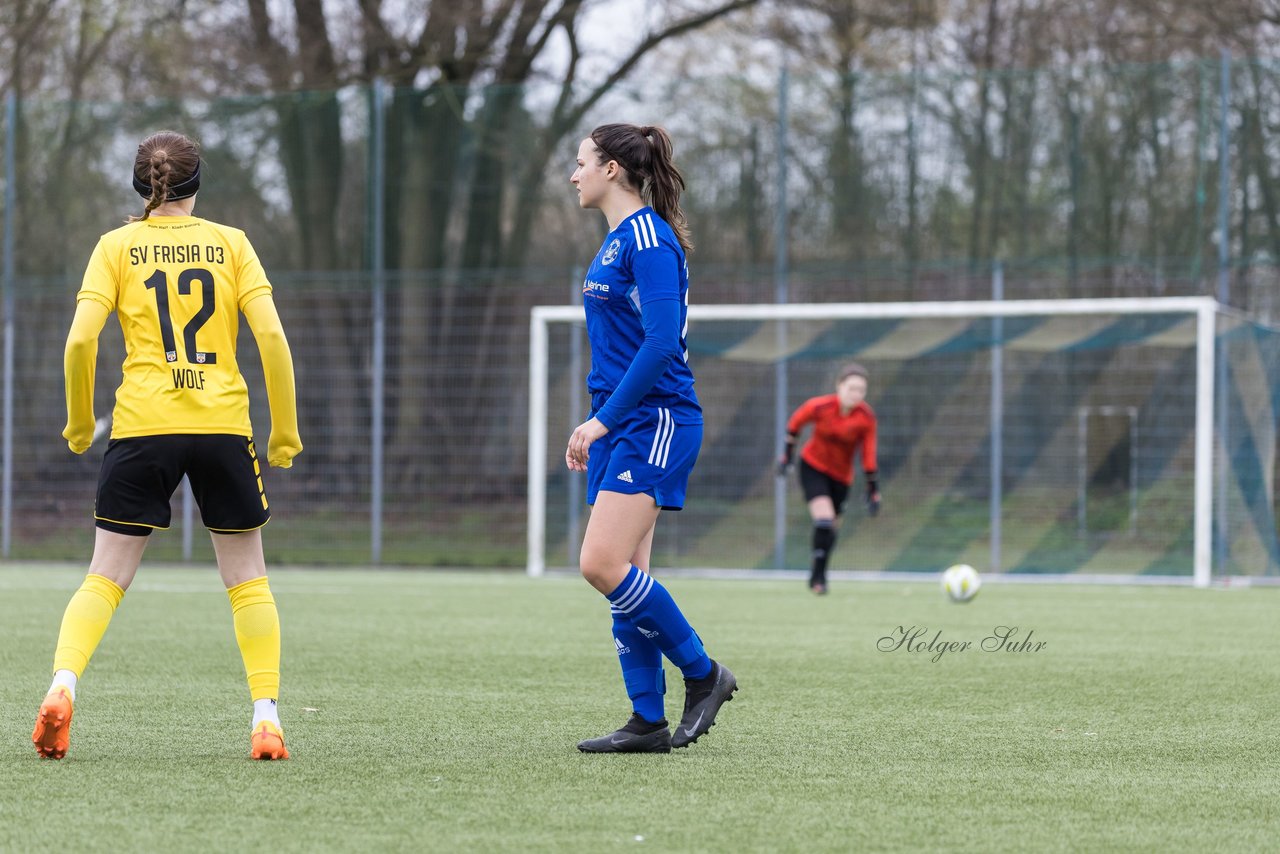 Bild 295 - F SSC Hagen Ahrensburg - SV Frisia Risum-Lindholm : Ergebnis: 1:2